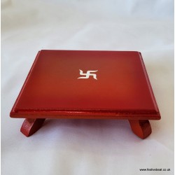 Chawki Red Wooden 5" x 5"
